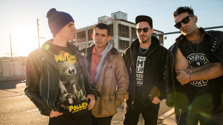 The So So Glos