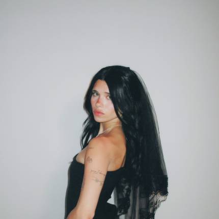 Nessa Barrett
