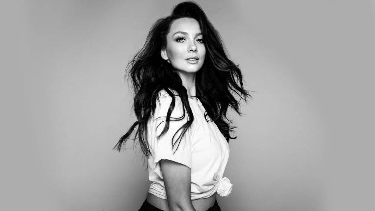 Ricki-Lee