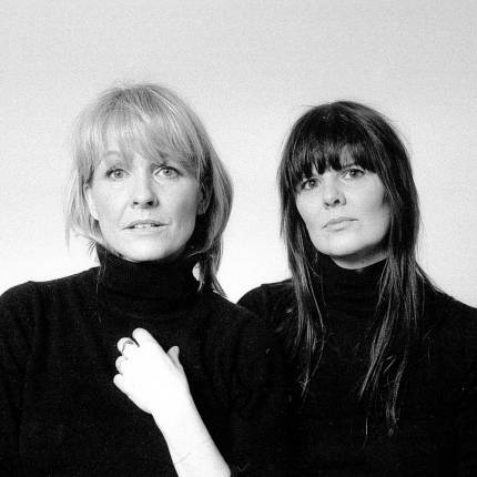 Signe Svendsen & Kajsa Vala