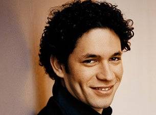 The Philadelphia Orchestra: Gustavo Dudamel - Gustavo Dudamel’s Debut