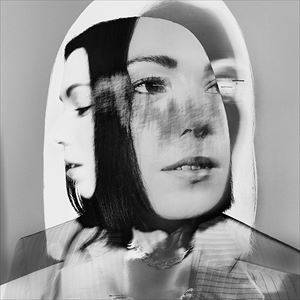 Kelly Lee Owens (DJ)