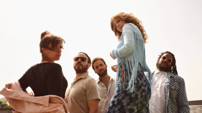 Lake Street Dive Tickets (21+ Event)