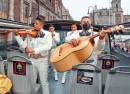 Mariachi Night Tour recorre la ciudad en el Capital Bus