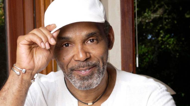 Maze Featuring Frankie Beverly And Friends