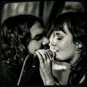 Ren Harvieu & Romeo (The Magic Numbers)