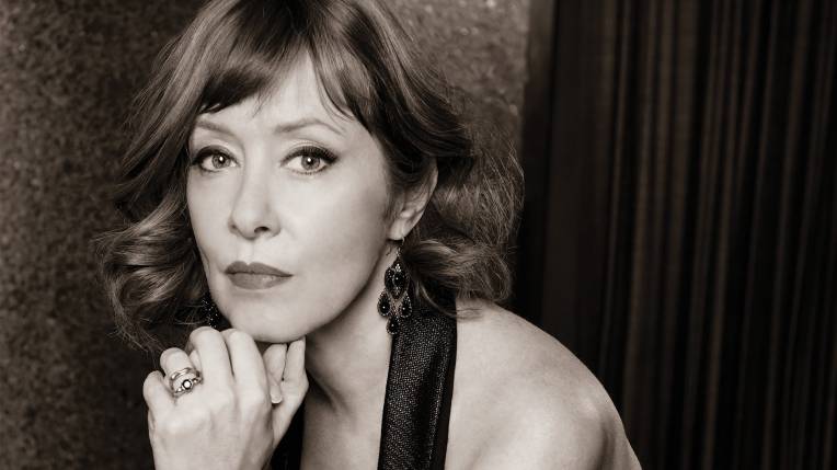 Suzanne Vega - An Intimate Evening of Songs and Stories
