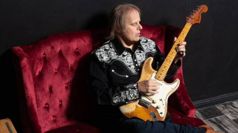 WALTER TROUT and TOMMY CASTRO & THE PAINKILLERS with DEANNA BOGART