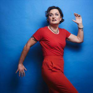 Zoe Lyons