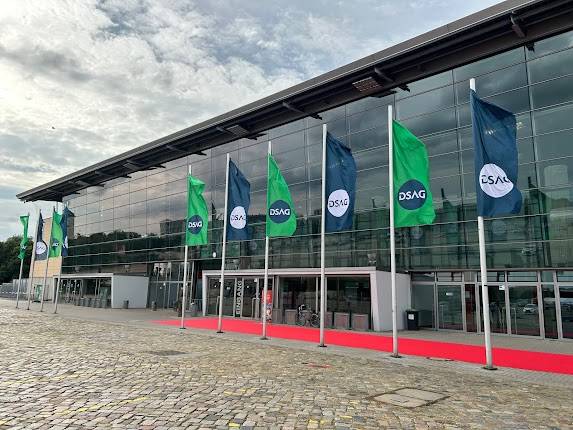 Halle 7
