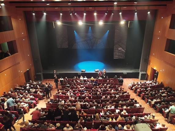 THEATRE OLYMPIA