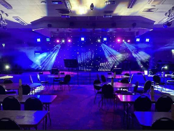 Riva Showbar