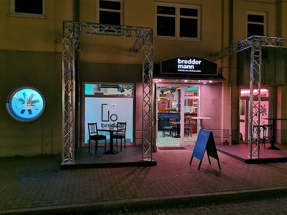 BREDDERMANN Kleiner Ort. Große Kunst.