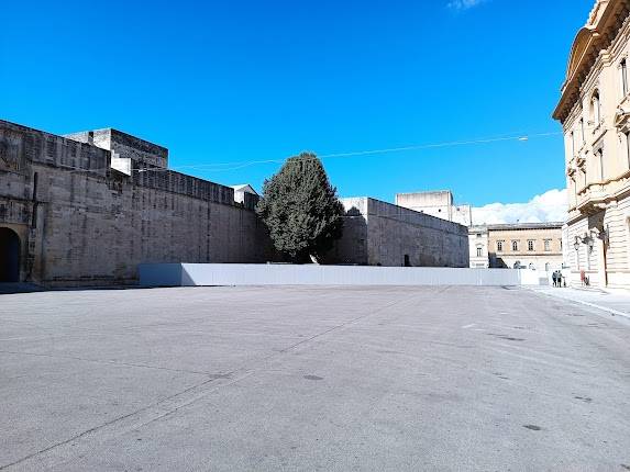 Piazza Libertini