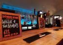 Strings Bar & Venue