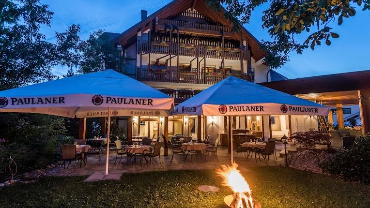 Hotel Becher