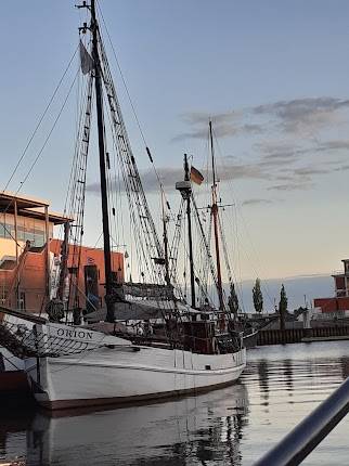Am Vegesacker Hafen