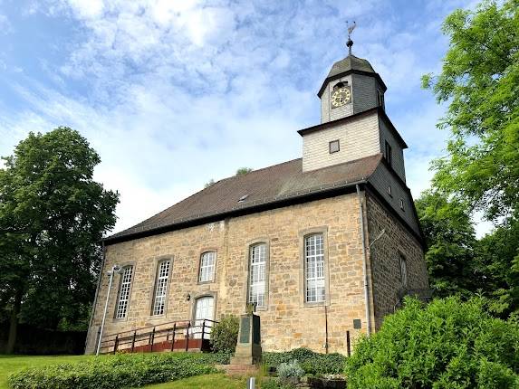 Evangelische Kirche Kirchbauna