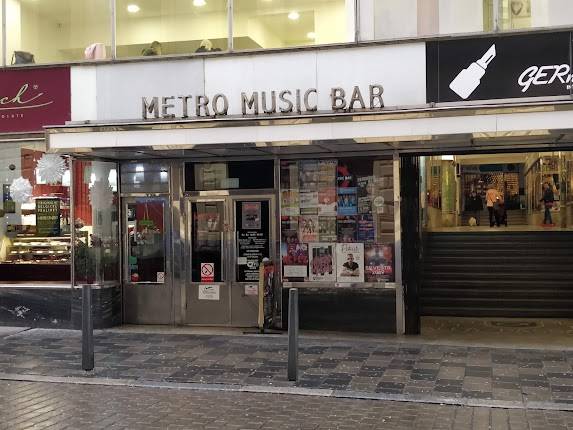 Metro Music Bar