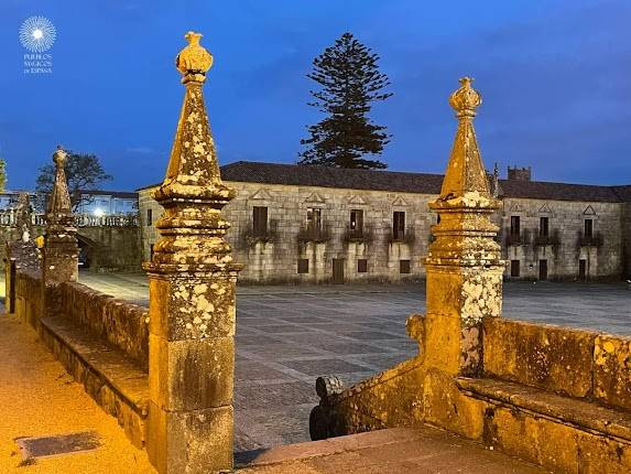 Plaza Fefiñáns