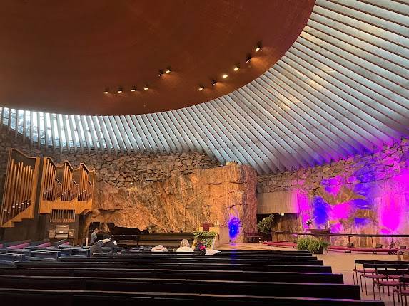 Temppeliaukio Church