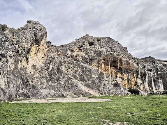 THEATRE DU ROCHER