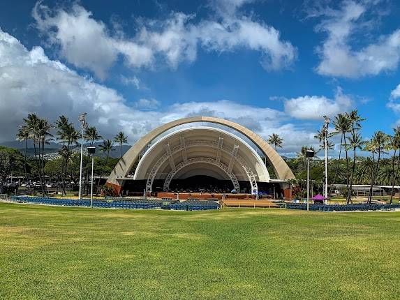 Tom Moffatt Waikiki Shell