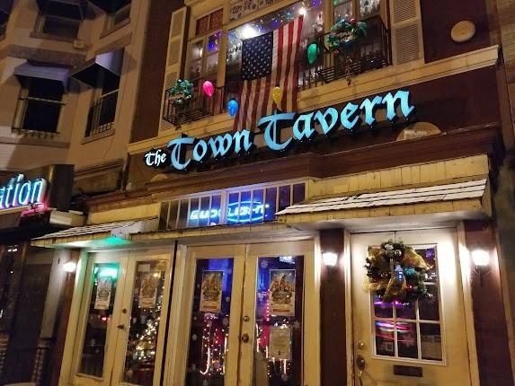 Town Tavern DC