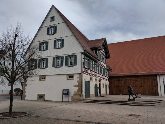 Vereins- und Kulturzentrum Zehntscheuer Vereins- und Kulturzentrum Zehntscheuer