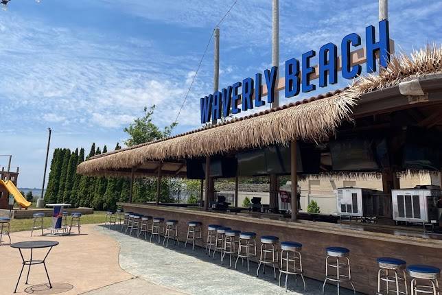 Waverly Beach Bar & Grille